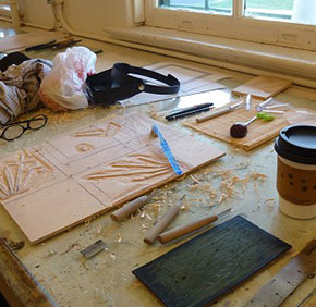 Corvidae Press offers studio space to members for printmaking and use of the presses